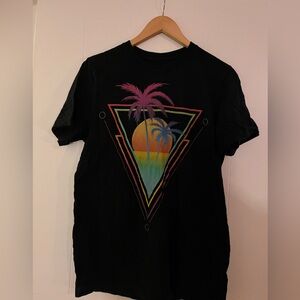 Men’s Black Graphic T-Shirt with Tropical Design